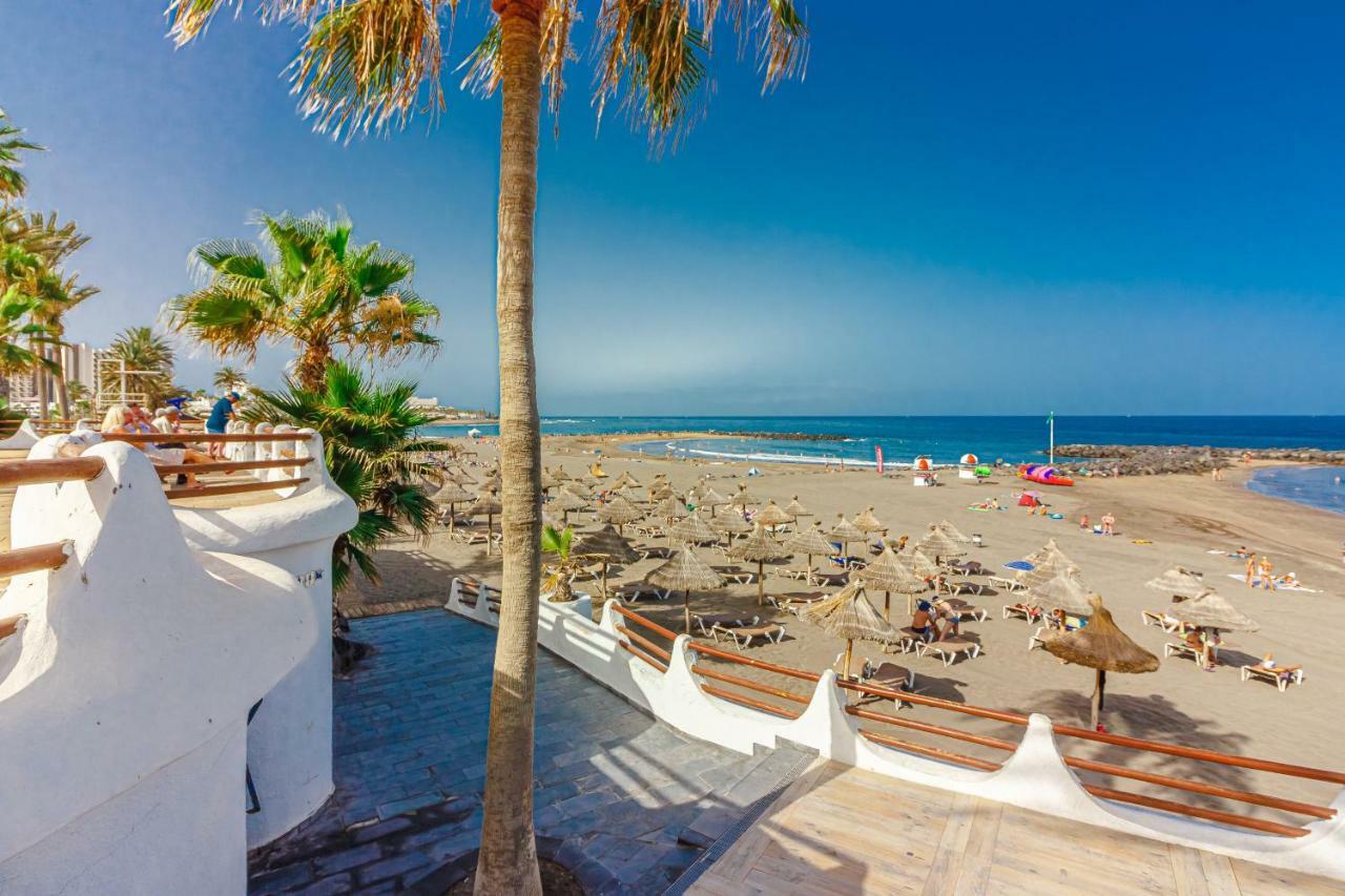 Front Of A Beach Aircon Las Americas Costa Adeje Playa de las Americas  Esterno foto