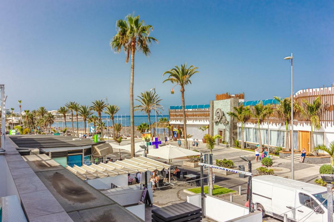 Front Of A Beach Aircon Las Americas Costa Adeje Playa de las Americas  Esterno foto